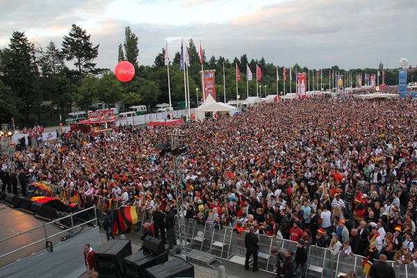 FIFA Fanfest Berlin   033.jpg